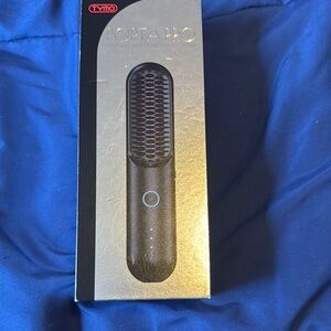 Black High-Performance Laptop with Advanced Features